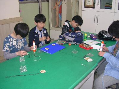 나무목걸이 만들기(대전천동초등학교) 섬네일 이미지 3